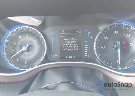 2023 Chrysler Voyager Lx из США, поврежденный, VIN 2C4RC1CG2PR574774